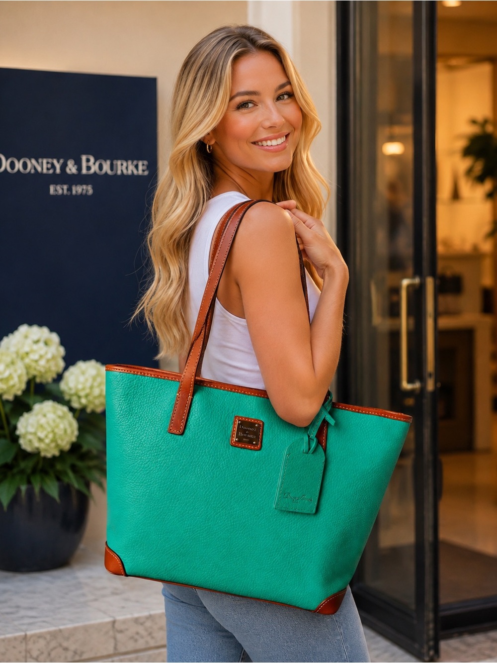Dooney & Bourke Charleston
Green & Brown Pebbled Leather
Classic Tote Bag
